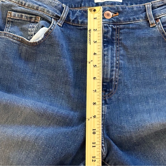 MOM Jeans Marks and Spencer Womens High Waisted Stretch Blue Denim UK 18  EU 46 - Picture 9 of 11